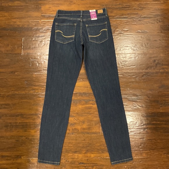 NWT Signature by Levi Strauss & Co Modern Skinny Women's Jeans Size 2 / 26 W - Picture 4 of 10